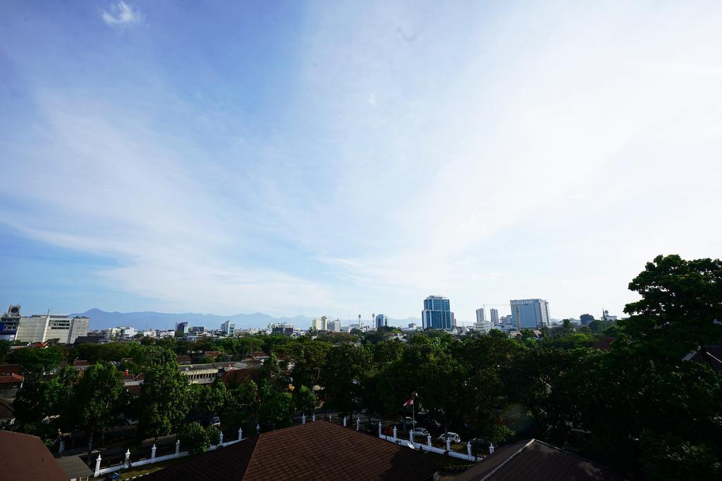 Meize City Center Bandung Hotel Exterior photo